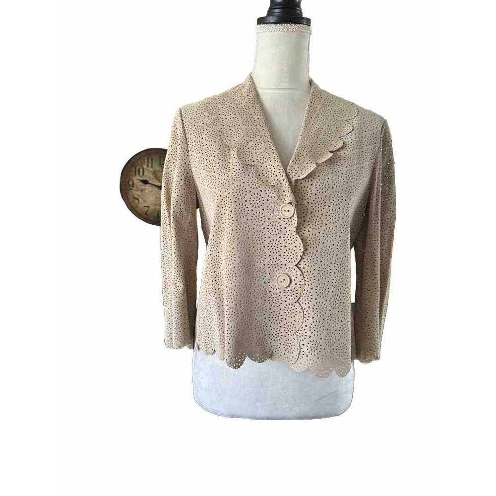 Spiegel Perforated Leather Cropped Jacket Sz 6 Button Up Scallop Hem Lightweight